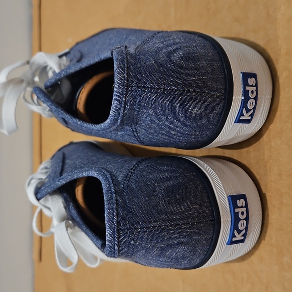 NWOT Keds Denim Blue Lace-Up Sneakers US 9 - Picture 5 of 5